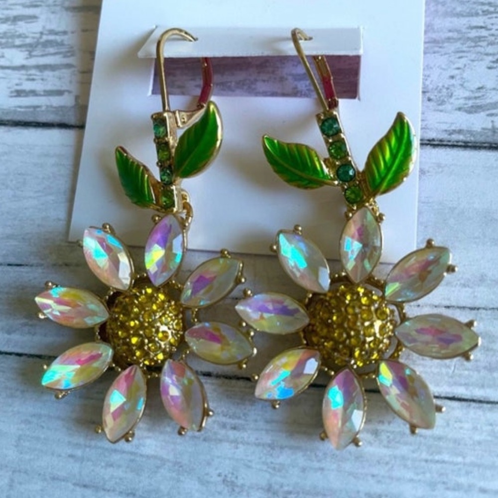 Betsey johnson daisy crystal flower drop earrings